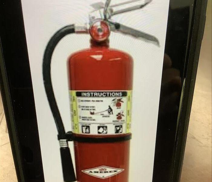 Fire extinguisher 